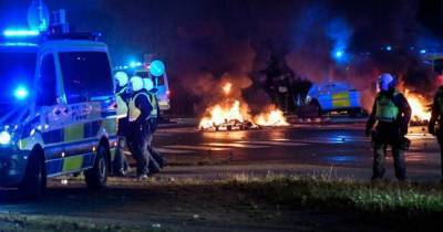 Сожжение Корана погрузило в хаос город в Швеции - ren.tv - Швеция - Мальме