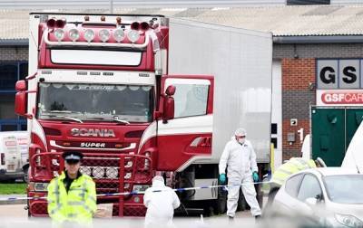 Сотрудник транспортной компании признал вину в гибели 39 мигрантов - korrespondent.net - Англия - Лондон - Вьетнам - Ирландия