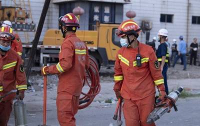В Китае при обрушении ресторана погибли 17 человек - korrespondent.net - Китай - Китай - провинция Шаньси