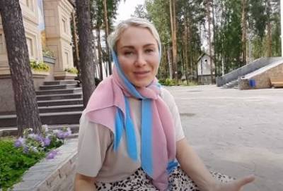 Екатерина Гордон - Екатерина Гордон приехала в монастырь к экс-схиигумену Сергию, чтобы защитить его - znak.com