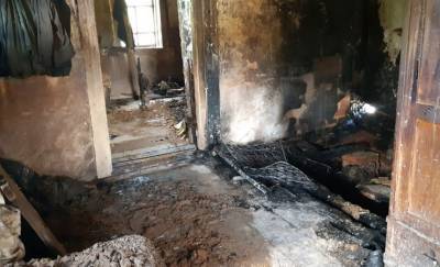 В Добрушском районе на пожаре в собственном доме сгорел мужчина — фото - gomel.today - район Добрушский