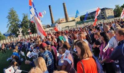 Лукашенко - Переиграл сам себя: рейтинг Лукашенко перед выборами падает - newizv.ru - Белоруссия