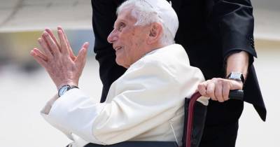 Бенедикт XVI (Xvi) - В Германии сообщают о серьезной болезни почетного папы Бенедикта XVI - ren.tv - Германия