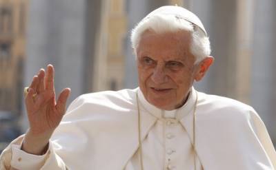 Бенедикт XVI (Xvi) - В немецкой прессе появилась информация о том, что предыдущий Папа Бенедикт XVI серьезно заболел - echo.msk.ru - Рим
