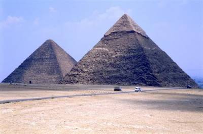 Илон Маск - Илон Маск - Египтолог о заявлении Илона Маска об инопланетянах-строителях пирамид: «в каждом деле должен разбираться профессионал» - argumenti.ru - Египет