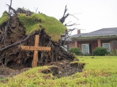 В США количество жертв урагана "Лаура" возросло до 16 - unn.com.ua - США - Киев - Техас - штат Луизиана