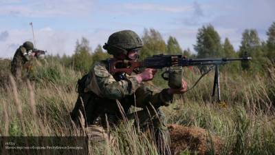 Аглая Чайковская - Военнослужащие Белоруссии отрабатывают бои с западным противником - politros.com - Белоруссия - Запад