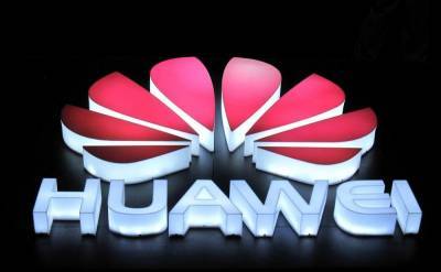 Минг Чи Куо - Аналитик Минг-Чи Куо: Huawei может покинуть рынок смартфонов под давлением США - actualnews.org - США