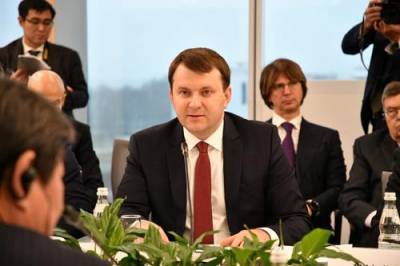 Владимир Путин - Максим Орешкин - По мнению Орешкина, Россия войдет в пятерку крупнейших экономик мира уже в этом году - argumenti.ru - Россия
