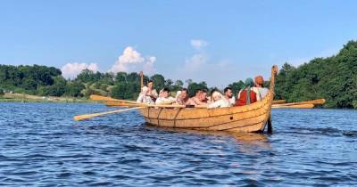 Драккар, построенный по технологии X века, отправится в первый поход к Балтике (фото, видео) - klops.ru - Калининград - Балтийск - Гвардейск