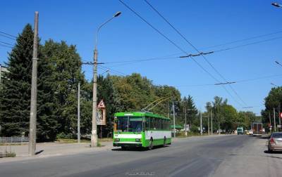 В Тернополе вводят специальные троллейбусы для школьников - korrespondent.net - Тернополь
