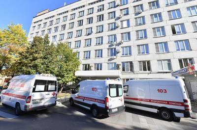 Джонс Хопкинс - В Москве за сутки умерли 12 зараженных коронавирусом - pnp.ru - Россия - США