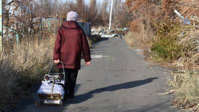 Украинские власти вновь лишили пожилых жителей Донбасса пенсий - riafan.ru - Россия - Украина - Киев - ДНР - Донбасс