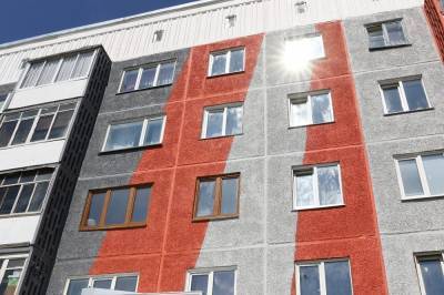 В Кемерове обновляют фасады домов на проспекте Химиков - gazeta.a42.ru - Кемерово - Благоустройство