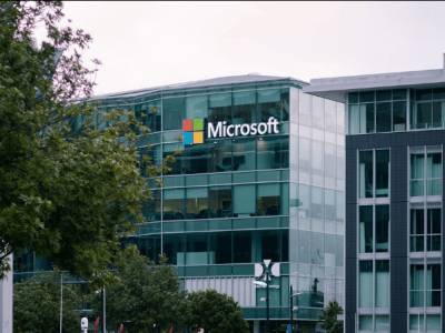 Дональд Трамп - Microsoft завершит переговоры о покупке TikTok до 15 сентября - live24.ru - Китай - США - Австралия - Канада - Новая Зеландия - Microsoft