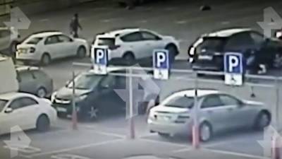 Опубликовано видео нападения на замдиректора хлебзавода в Подмосковье - iz.ru - Израиль - Московская обл.
