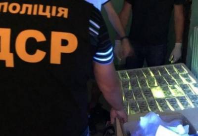 Чиновник Минветеранов вымогал у раненого в ООС военного более 360 тыс. гривен (фото) - facenews.ua - Украина - Киев - Луганская обл.
