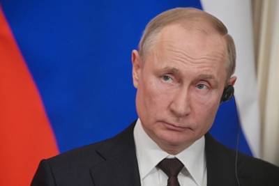Владимир Путин - В российском городе появятся автобусы с цитатами Путина - lenta.ru - Россия - Улан-Удэ