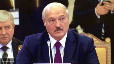 Александр Лукашенко - Мария Колесникова - Светлана Тихановская - Вероника Цепкало - Глава Белоруссии назвал "несчастными девчонками" Тихановскую и ее сторонниц - polit.info - Белоруссия