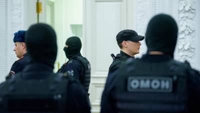 Силовики проводят обыски у старейшего таможенного брокера Петербурга - dp.ru - Санкт-Петербург - Эстония