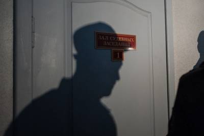 Виктор Ермишкин - Мэра Шадринска вызовут в суд по делу о снятии с должности спикера гордумы - znak.com - Шадринск