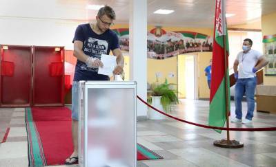 В Калинковичах горожан заманивают на досрочное голосование бесплатными пригласительными - gomel.today - Белоруссия - Калинковичи