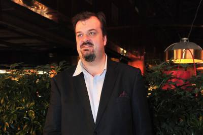 Василий Уткин - Роман Абрамович - Уткин рассказал, на что похожа жизнь на яхте у Абрамовича - vm.ru - Португалия