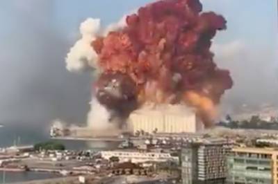 Ученый назвал необходимое условие для взрыва аммиачной селитры - vm.ru - Бейрут
