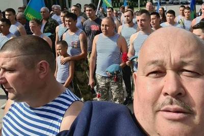Алтайский депутат предложил «неслужившим» убирать оставленный десантниками мусор - tayga.info - респ. Алтай - Горно-Алтайск
