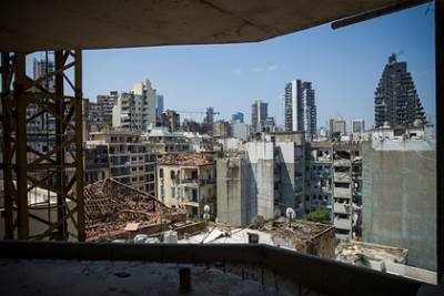 Марван Аббуд - Сотни тысяч человек лишились домов после взрыва в Бейруте - lenta.ru - Ливан - Бейрут