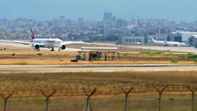 Марван Аббуд - Аэропорт Бейрута не пострадал после взрыва в порту города - iz.ru - Ливан - Бейрут