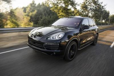Porsche в России отзывает 445 авто из-за риска утечки топлива - kubnews.ru - Россия - Германия