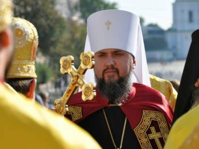 Прихожане ПЦУ разочарованы в клириках автокефальной церкви и просят власти вернуть «духовный мир» - golos.ua - Украина