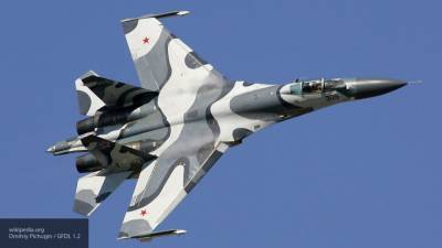 Су-27 России не допустил нарушение границ самолетами США над Черным морем - politros.com - Россия - США