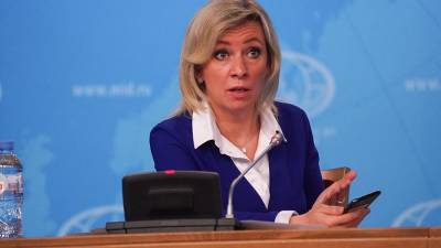 Мария Захарова - Майк Помпео - Захарова высмеяла обещание $10 млн за данные о влиянии на выборы в США - iz.ru - Москва - Россия - США