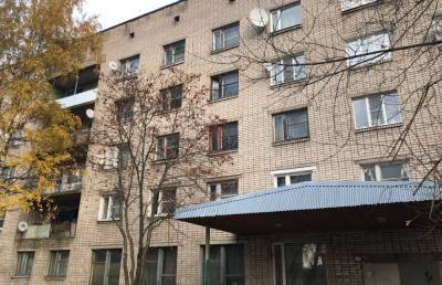 В Осташкове администрация выселяет жильцов общежития, с которыми в прошлом году собиралась "переоформить отношения" - afanasy.biz
