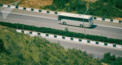 На западе Грузии пассажирский автобус забросали камнями - пострадавших нет - sputnik-georgia.ru - Грузия - Тбилиси