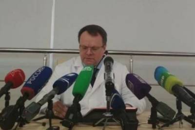 Денис Гусев - Более 300 сотрудников Боткинской больницы переболели коронавирусом - spb.mk.ru
