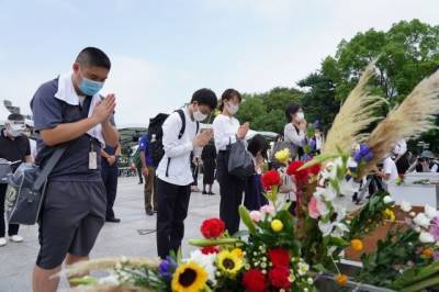 Синдзо Абэ - Михаил Галузин - В Хиросиме почтили память жертв атомной бомбардировки 1945 года - aif.ru - Россия - США - Япония