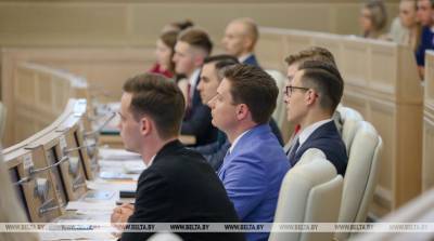 Молодой парламентарий: в эти дни каждый должен реализовать свое право избирателя - belta.by - Белоруссия - Минск