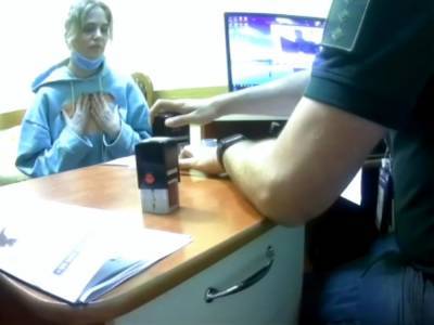 Наталья Ионова - Глюк'oZе на три года запретили в въезд Украину - gordonua.com - Россия - Украина - Крым - Борисполь