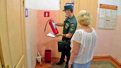 30% школ Калуги по итогам проверок признаны соответствующими требованиям пожарной безопасности - ru-bezh.ru - Калужская обл.