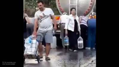 Sabah: в Измире местные жители стоят в очереди за водой в пик пандемии - polit.info - Турция - Измир