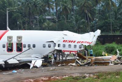 Авиакомпания уточнила число погибших в авиакатастрофе в Индии - aif.ru - Индия - Кожикод