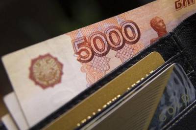 Владимир Путин - В ПФР ответили на вопросы по поводу пособия 10 тысяч рублей на детей в августе - argumenti.ru - Россия