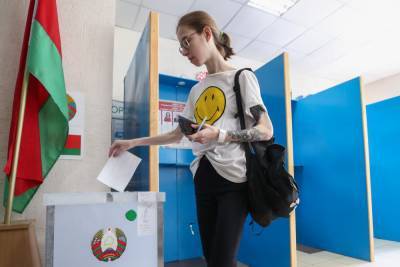 Вадим Ипатов - Явка на выборах президента Белоруссии превысила 73 процента - vm.ru - Белоруссия - Минск