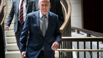 Дональд Трамп - Берни Сандерс - Директора разведки США уволили из-за отказа скорректировать доклад о поддержке Россией Трампа на выборах, - NYT - ru.espreso.tv - Россия - США - New York
