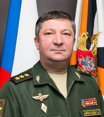 Халил Арсланов - Генералу, обвиняемому в мошенничестве на 6,7 млрд рублей, добавили обвинение во взятке - znak.com - Россия