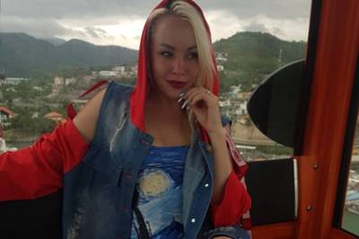 Лола Тейлор - Российская порнозвезда узнала о своем хроническом заболевании во время операции - lenta.ru - Тюмень