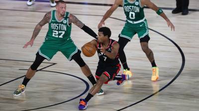 Маркус Смарт - Фред Ванвлит - «Торонто» во втором овертайме обыграл «Бостон» и сравнял счёт в серии плей-офф НБА - russian.rt.com - Бостон